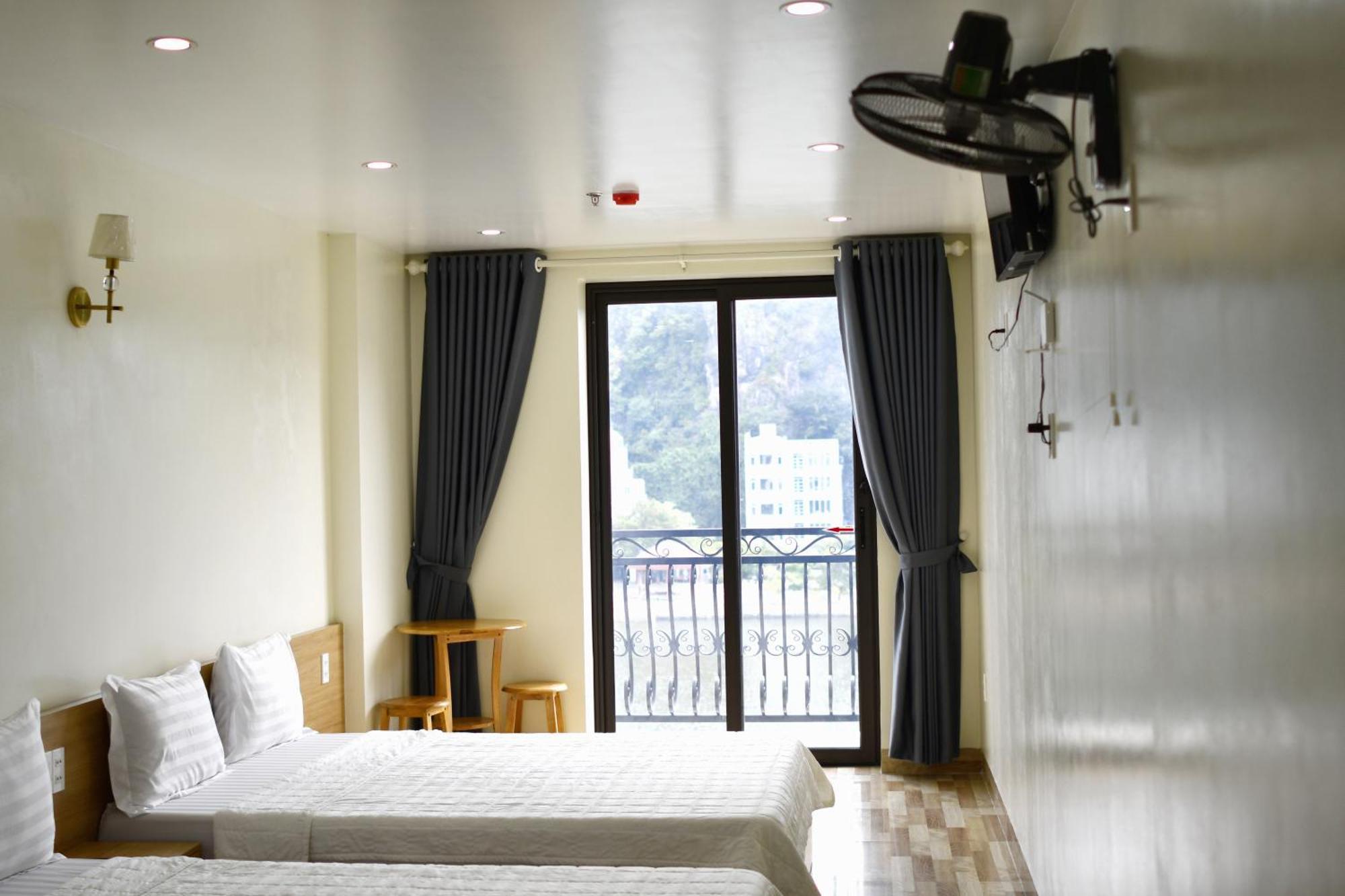 Sea Balcony Hotel Dong Khe Sau エクステリア 写真