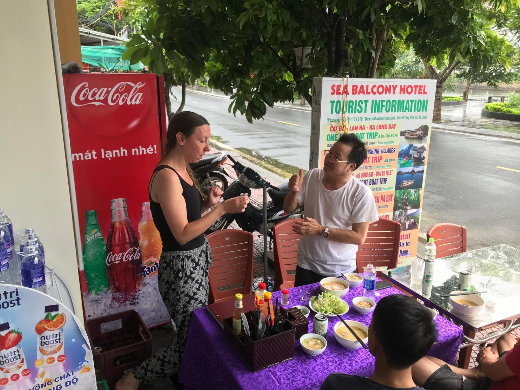 Sea Balcony Hotel Dong Khe Sau エクステリア 写真
